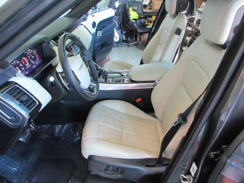 Used 2022 Land Rover Range Rover Sport HSE Silver Edition AWD/4WD image 8
