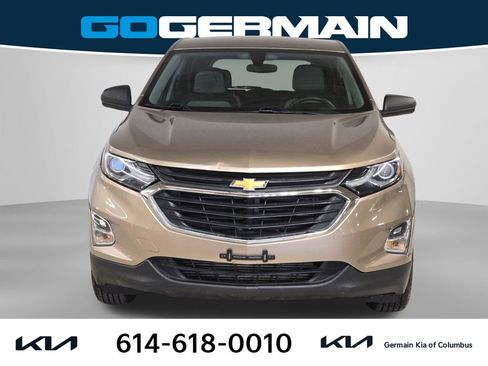 Used 2018 Chevrolet Equinox LS image 3