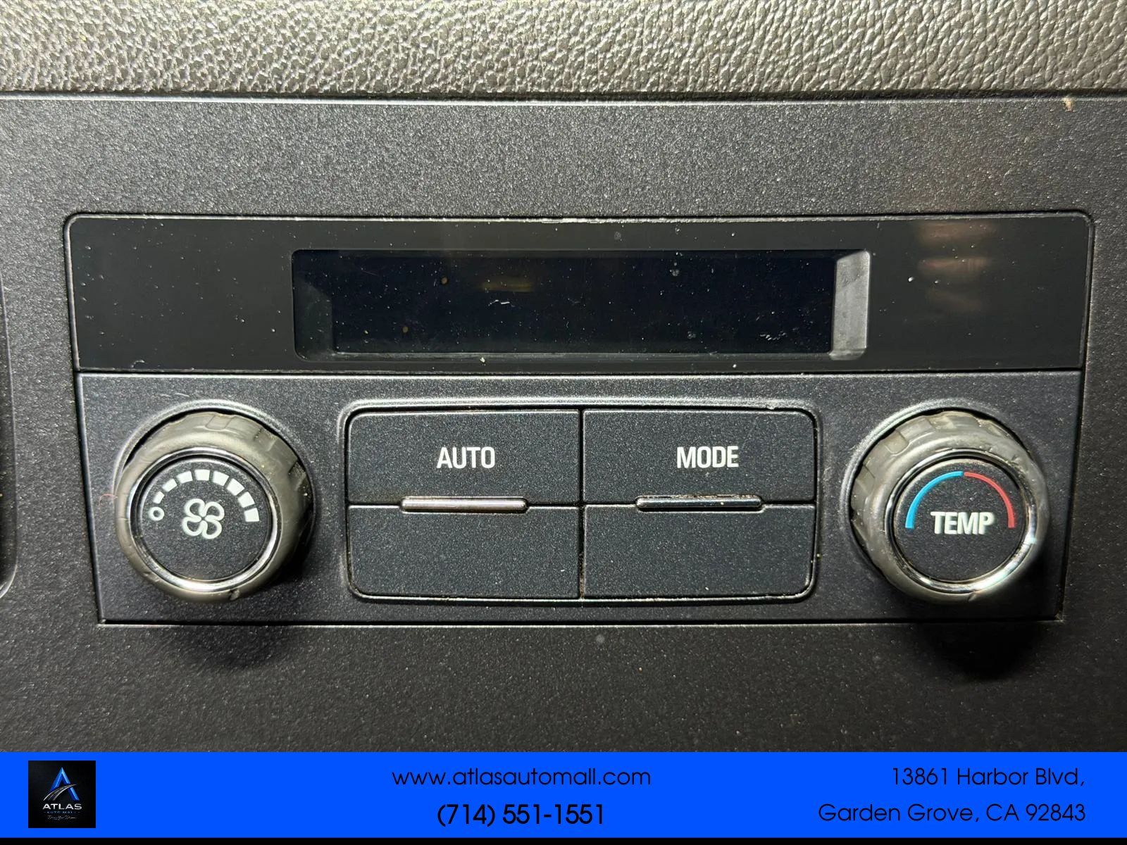 Used 2016 Chevrolet Suburban LS RWD image 23