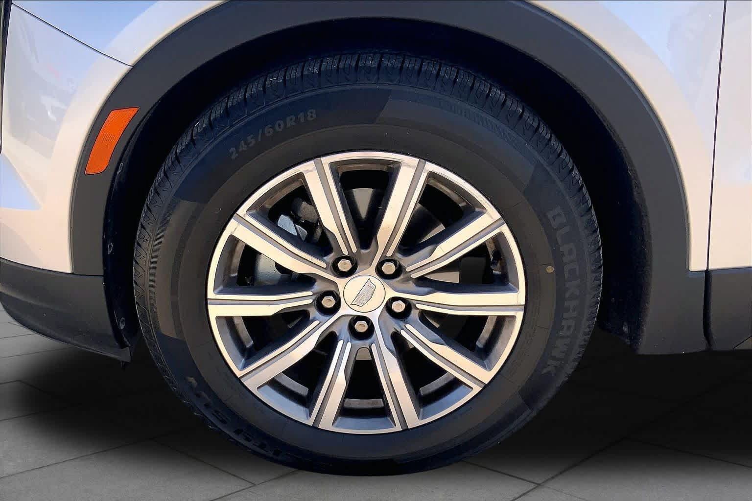 Used 2019 Cadillac XT4 Sport AWD/4WD image 11