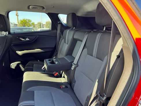 Used 2025 Chevrolet Blazer LT FWD image 20