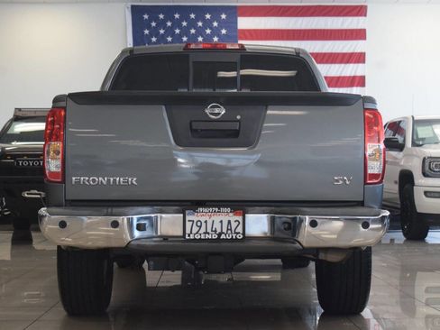 Used 2016 Nissan Frontier SV w/ SV Value Truck Package RWD image 23