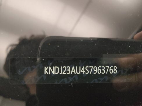 Used 2025 Kia Soul LX w/ LX Technology Package image 33