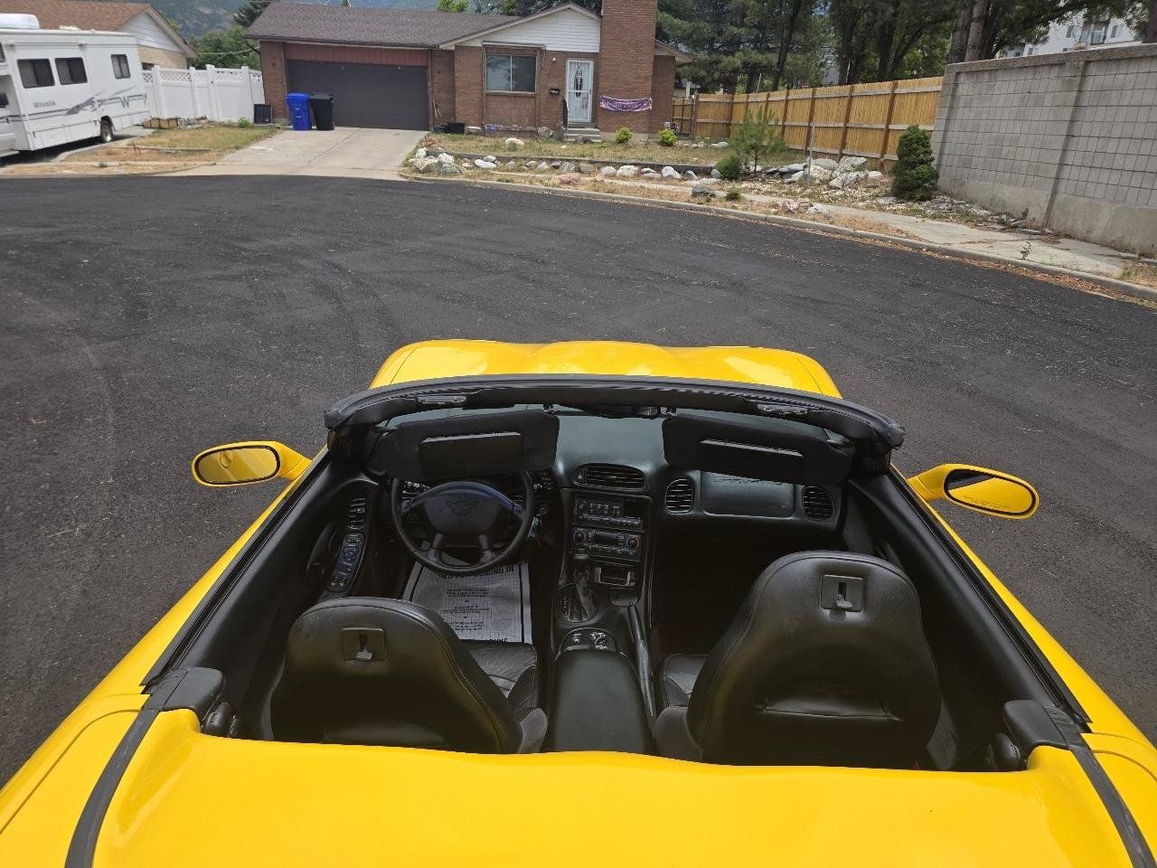 Used 2002 Chevrolet Corvette Convertible w/ Preferred Equipment Group2 RWD image 14