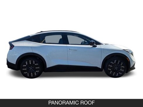 New 2026 Nissan Leaf Platinum+ w/ Cargo Package (Platinum+) FWD image 7