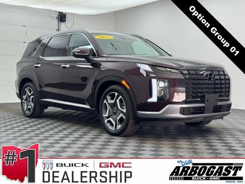 Used 2025 Hyundai Palisade SEL image 1