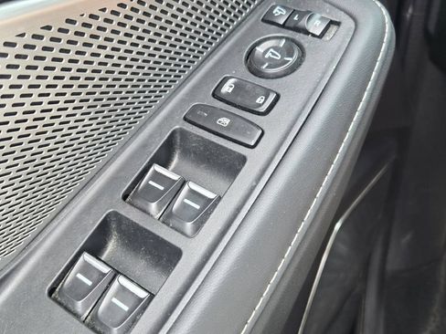 Used 2023 Acura MDX w/ Technology Package AWD/4WD image 36