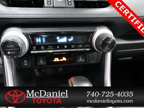 Used 2023 Toyota RAV4 XLE Premium image 17