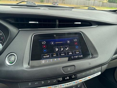 Used 2020 Cadillac XT4 Premium Luxury w/ LPO, Radiant Package FWD image 27