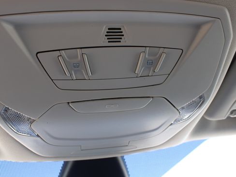 Used 2019 Ford Escape Titanium image 21