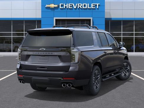New 2026 Chevrolet Suburban Z71 w/ Comfort Package AWD/4WD image 4