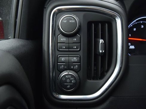 Used 2022 Chevrolet Silverado 3500 LTZ w/ Gooseneck/5TH Wheel Package image 38