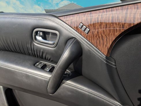 Used 2019 Nissan Armada SL w/ Premium Package RWD image 8