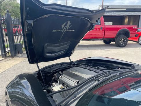 Used 2014 Chevrolet Corvette Stingray Convertible w/ 3LT Preferred Equipment Group RWD image 18