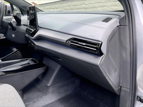 Used 2023 Volkswagen ID.4 Pro RWD image 15