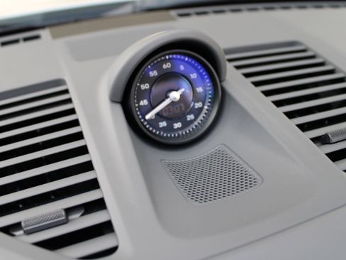 Certified 2024 Porsche 911 Carrera 4S image 17