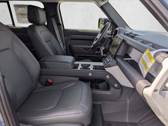 New 2026 Land Rover Defender 110 S AWD/4WD image 17