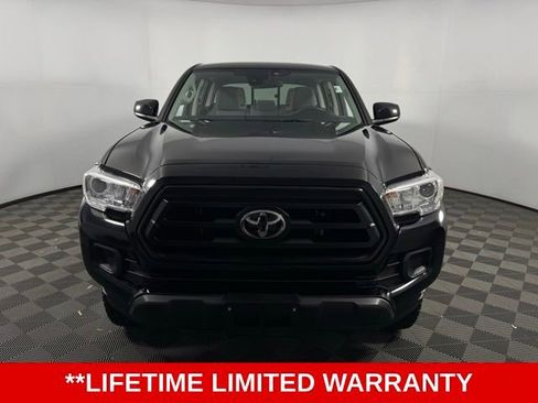 Used 2022 Toyota Tacoma SR image 3