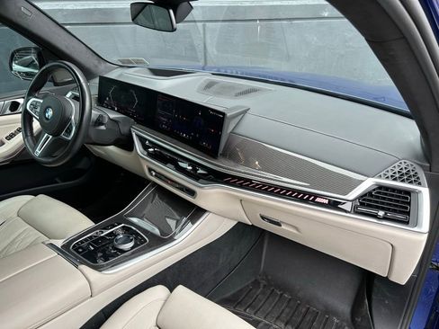 Used 2024 BMW X5 M60i image 24