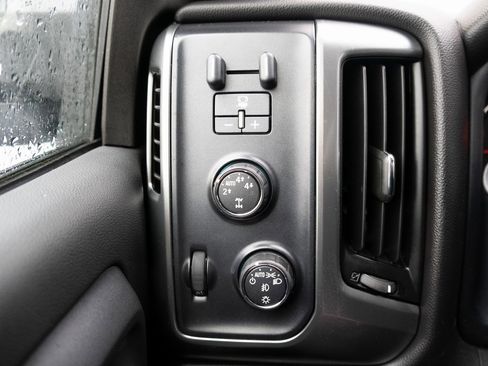 Used 2015 Chevrolet Silverado 1500 LT w/ LT Convenience Package image 11