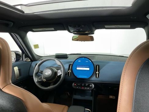 Certified 2025 MINI Cooper Countryman S AWD/4WD image 16