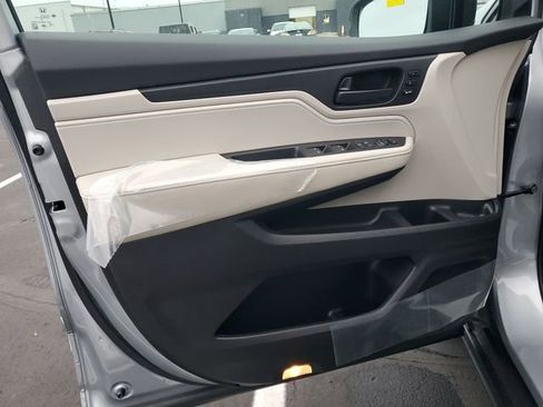 New 2026 Honda Odyssey EX-L image 39