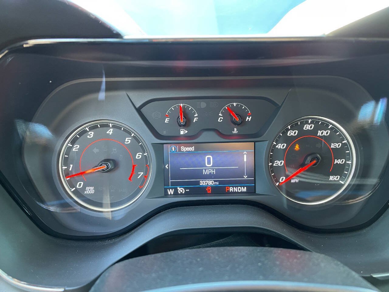 Used 2020 Chevrolet Camaro LT RWD image 18