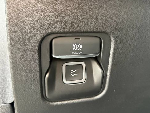 New 2026 Jeep Cherokee Laredo AWD/4WD image 23