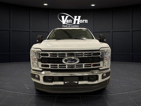 New 2026 Ford F250 XLT image 9