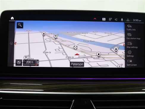 Used 2022 BMW 530i xDrive w/ Premium Package AWD/4WD image 35