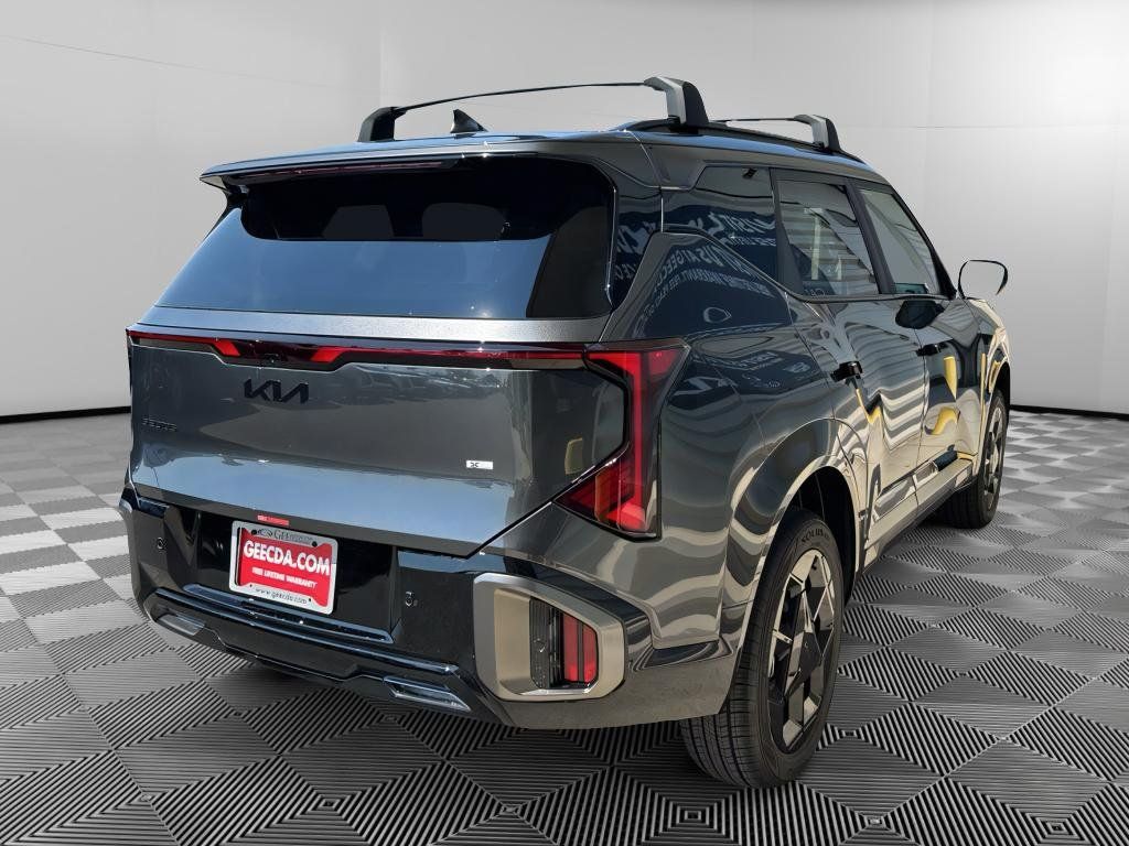 New 2027 Kia Seltos X-Line S w/ X-Line S Premium Package AWD/4WD image 4