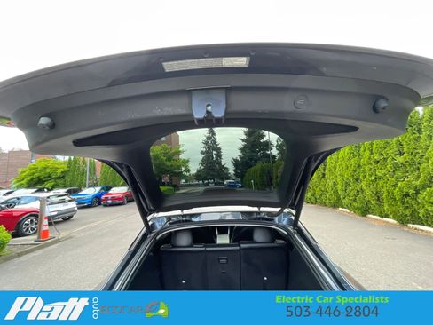 Used 2021 Tesla Model Y Long Range AWD/4WD image 54