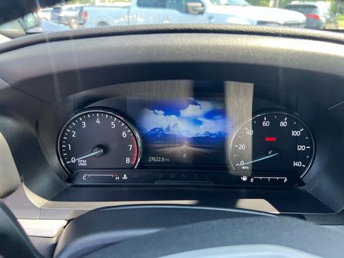 Used 2023 Ford Explorer XLT w/ Class IV Trailer Tow Package image 30