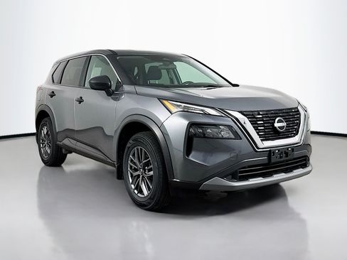 Used 2023 Nissan Rogue S AWD/4WD image 1