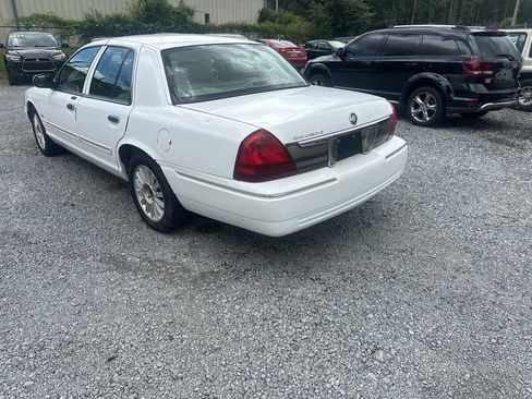 Used 2011 Mercury Grand Marquis LS image 6