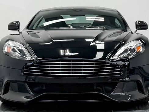 Used 2016 Aston Martin Vanquish Coupe RWD image 4