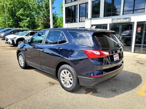 Used 2020 Chevrolet Equinox LS w/ LPO, Cargo Package AWD/4WD image 7