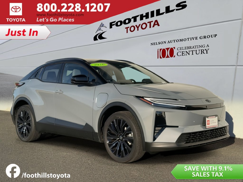 Certified 2026 Toyota C-HR AWD/4WD image 1