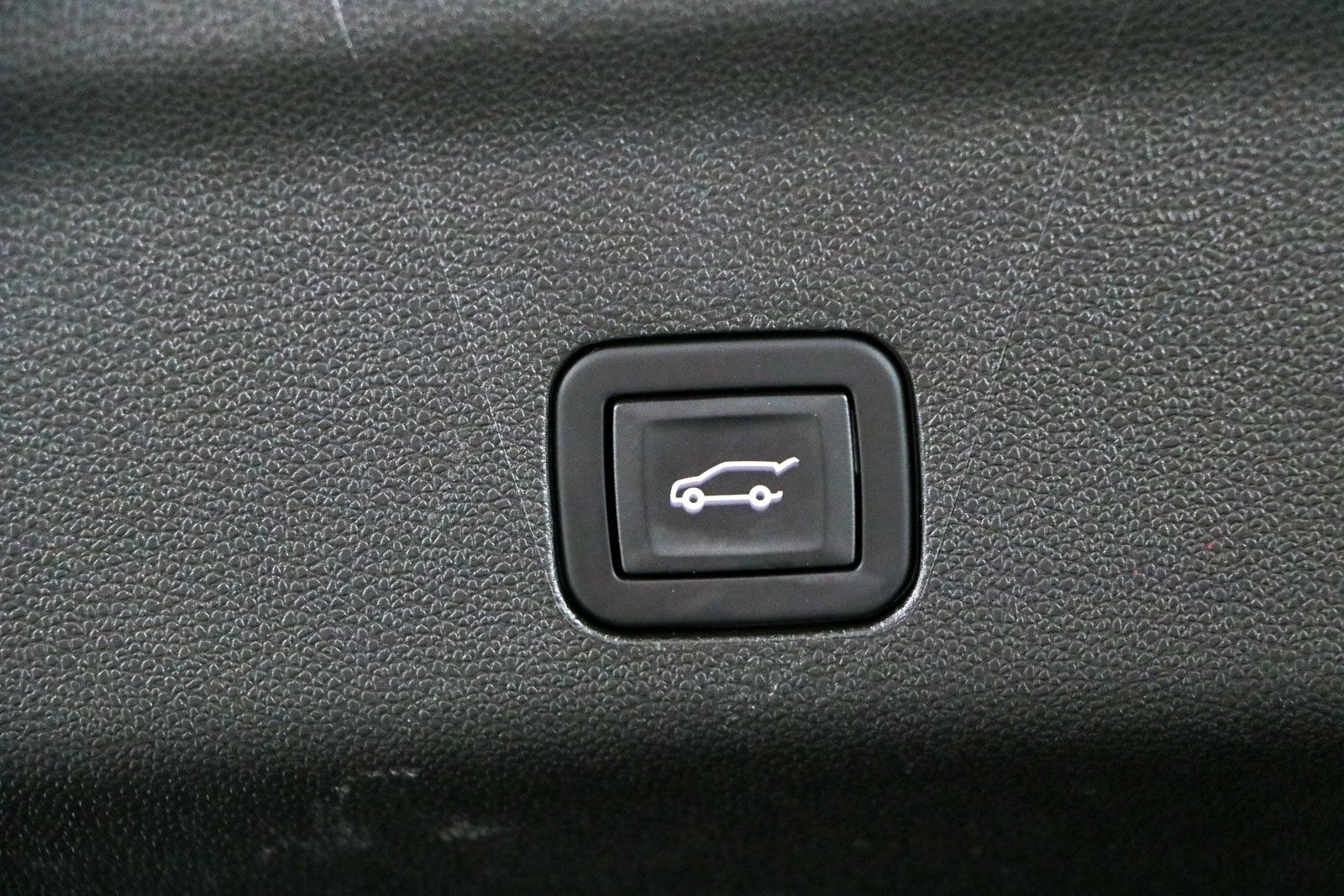 Used 2023 GMC Yukon Denali w/ Max Trailering Package AWD/4WD image 35