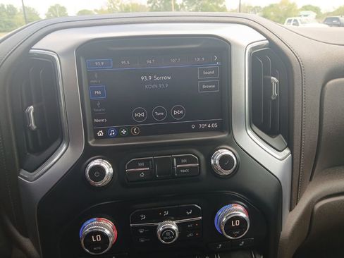 Used 2019 GMC Sierra 1500 SLE w/ SLE Value Package image 22