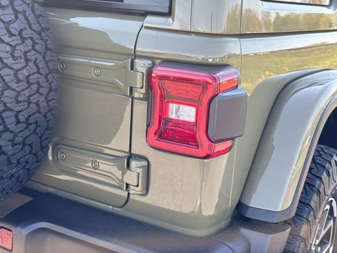 New 2026 Jeep Wrangler Unlimited Rubicon image 38