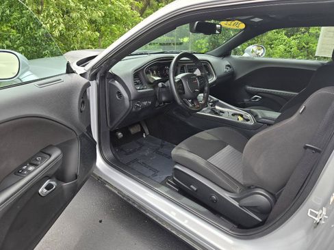 Used 2022 Dodge Challenger GT w/ Blacktop Package RWD image 11