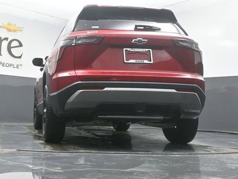 New 2026 Chevrolet Equinox LT w/ Convenience Package II image 32