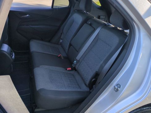 Used 2022 Chevrolet Equinox LT image 24