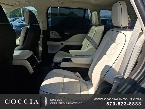 Certified 2023 Lincoln Aviator Black Label w/ Dynamic Handling Package image 10
