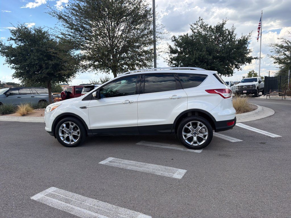 Used 2014 Ford Escape Titanium FWD image 5