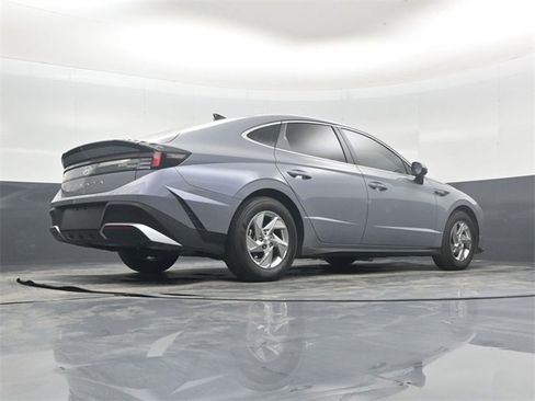 Used 2025 Hyundai Sonata SE image 39
