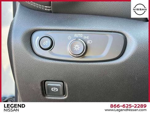 Used 2024 Chevrolet Blazer LT AWD/4WD image 19