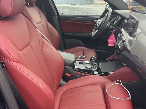 Used 2023 BMW X4 xDrive30i w/ M Sport Package image 3