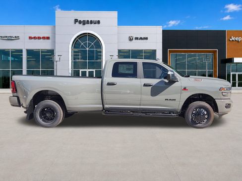 New 2026 RAM 3500 Lone Star AWD/4WD image 7